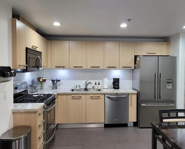 Photo - 1431 Pacific Hwy Unit #113