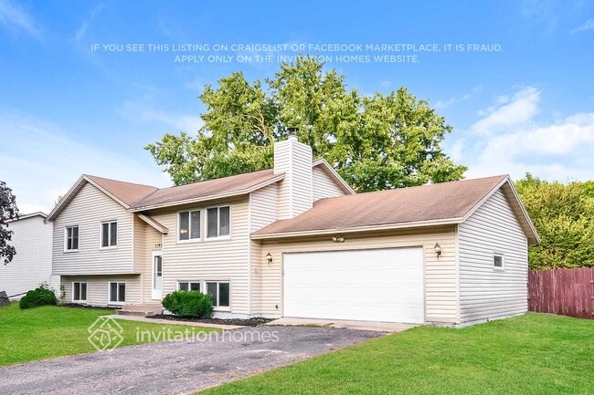 Photo - 11931 Crane St NW