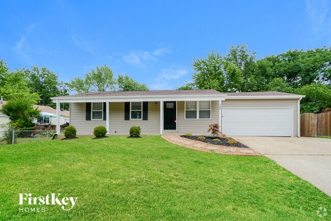 Building Photo - 1706 Pebble Brook Dr Rental