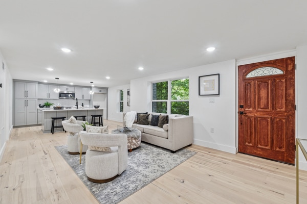 Photo - 1542 Lavista Rd NE