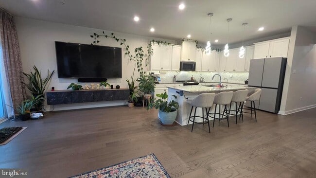 Photo - 252 Chase Dr