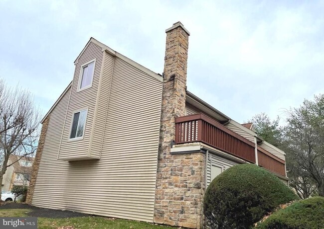 Building Photo - 214 Carriage Ct Rental