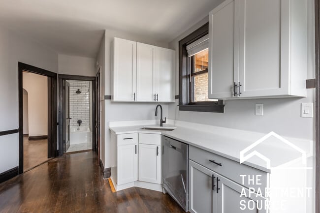 Photo - 3823 N Drake Ave Unit 2