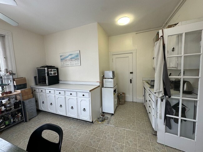 Photo - Two Inman Street Unit 2