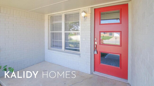 Photo - 3216 SW 82nd St