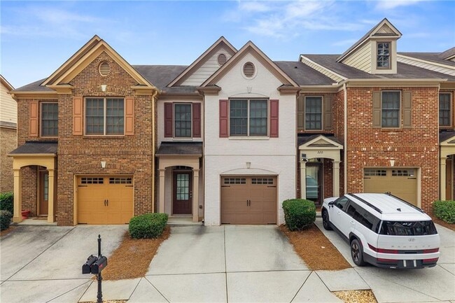 Photo - 318 Knelston Oak Dr NE