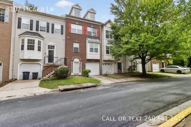 Photo - 8107 Picard Ln