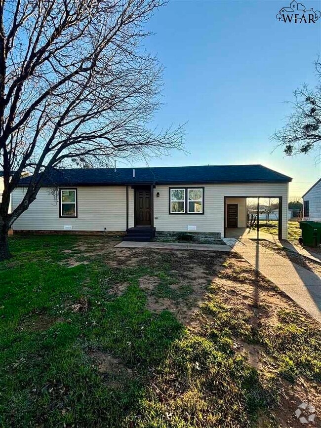 Building Photo - 1639 Best Blvd Rental