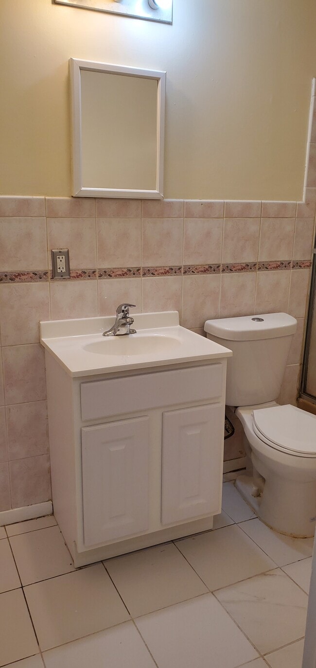 Photo - 81 -85 Mt Prospect Ave, Unit E5