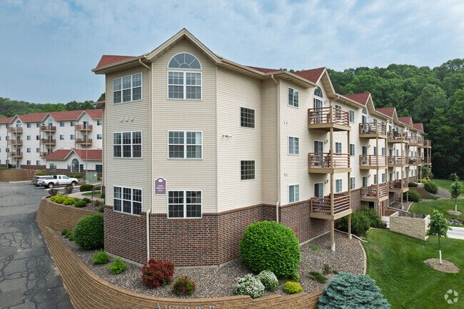 Building Photo - Autumn Ridge