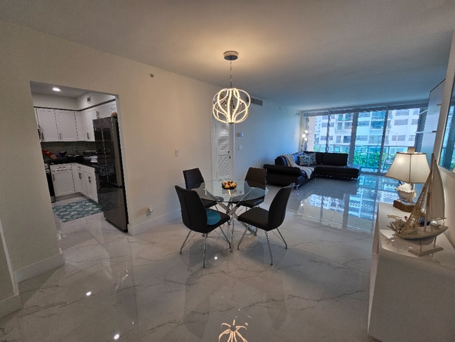 2501 S Ocean Dr Unit 307