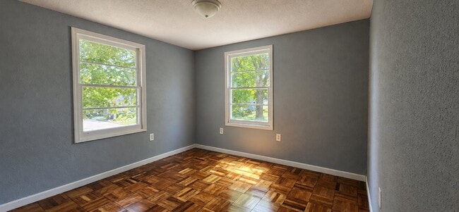 Photo - 1906 SE 20th St