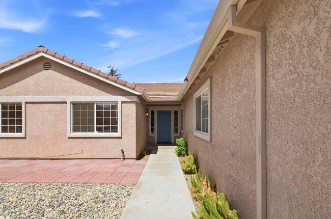 2158 Canal Farm Ln