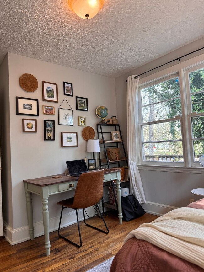 Photo - Cozy Two-Bedroom Furnished Bungalow