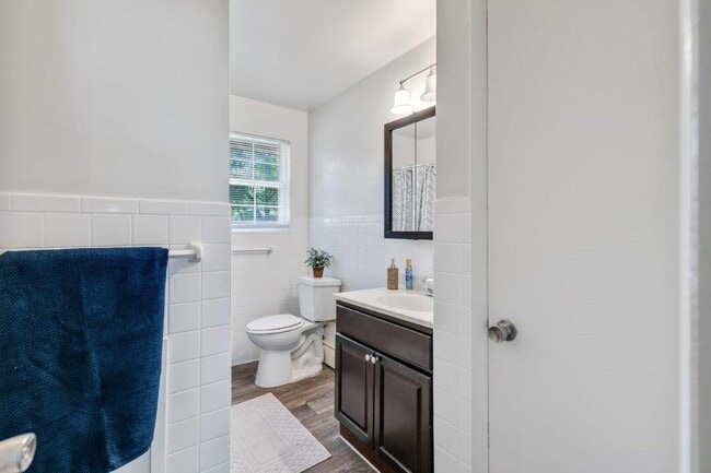 Roberts Mill Apartments and Townhomes
