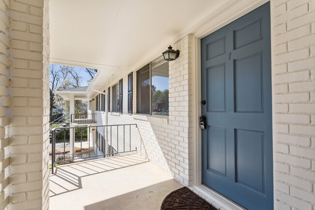 Photo - Jackson Street Apartments