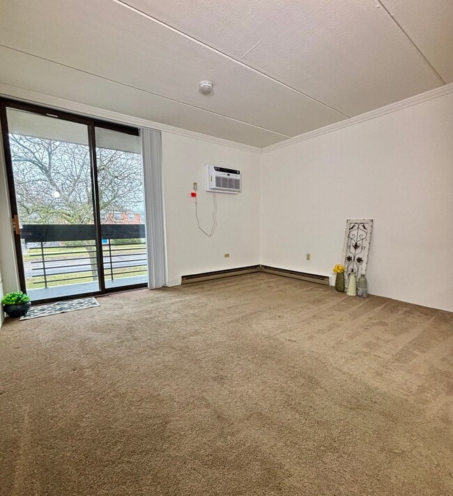 Photo - 2668 Elmwood Ave Unit 238