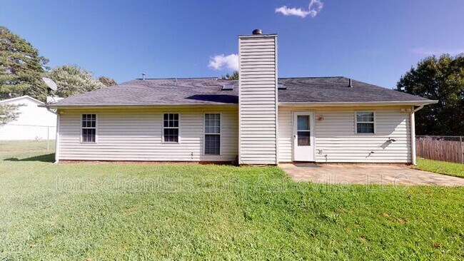 Photo - 105 Sandpiper Ct