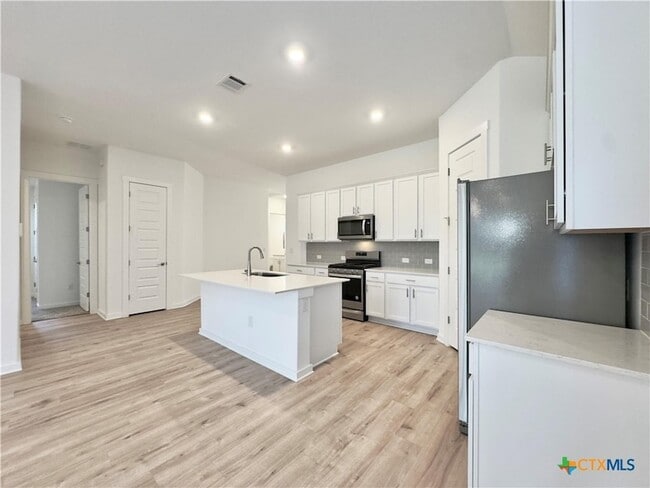 Photo - 2109 Gabriels Horn Rd