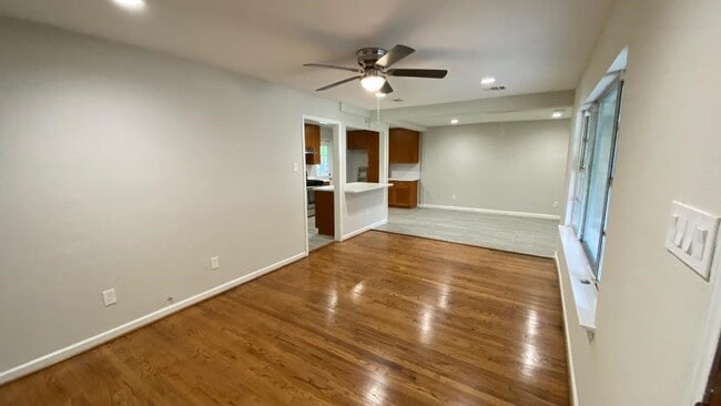 Photo - 2406 Rosemead Dr