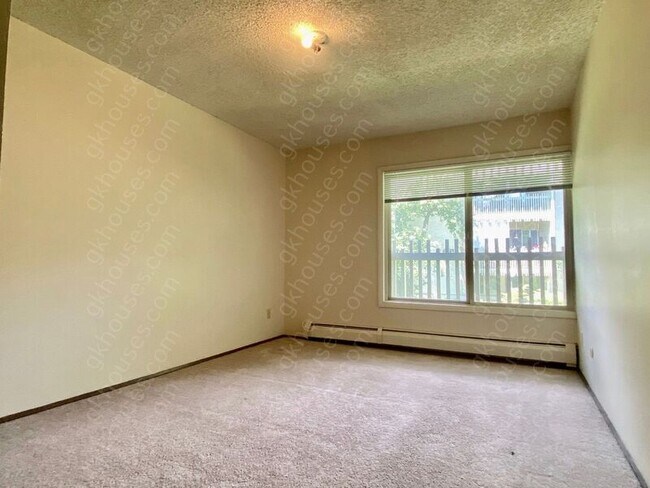 Photo - 2707 Valmont Rd Unidad D203