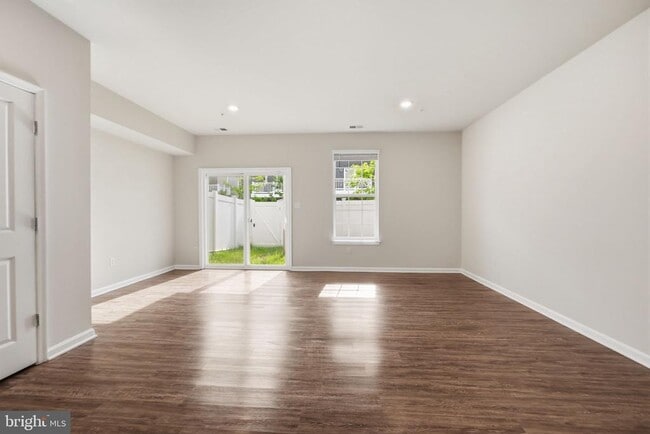 Photo - 1806 Kellington Ct