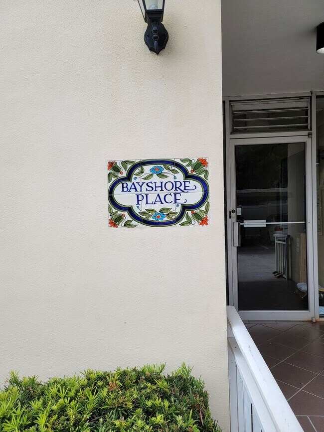 Photo - Live the Bayshore Boulevard / Soho Lifestyle, in Style!