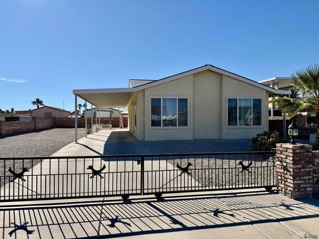 Photo - 13239 E 48th Dr