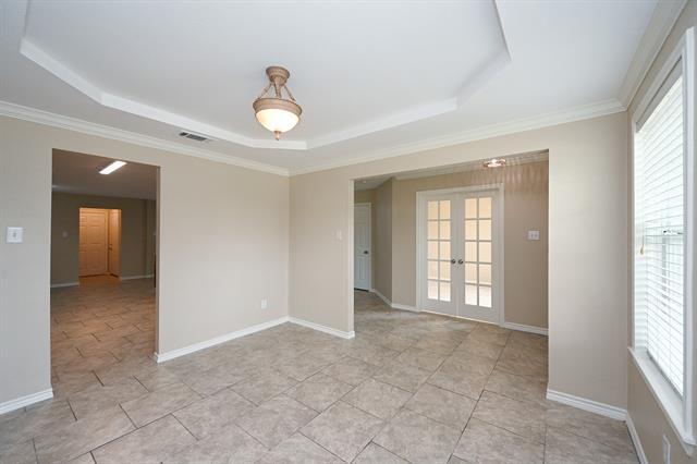 Photo - 8908 Stewart St