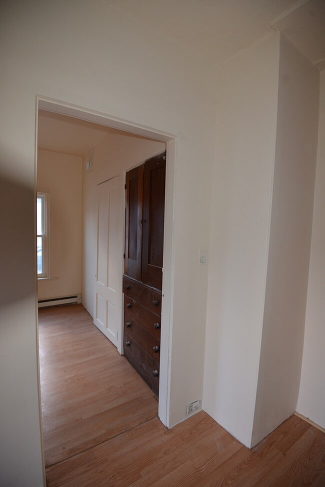 Photo - Johnson Village Apartments, LLC Unit 6