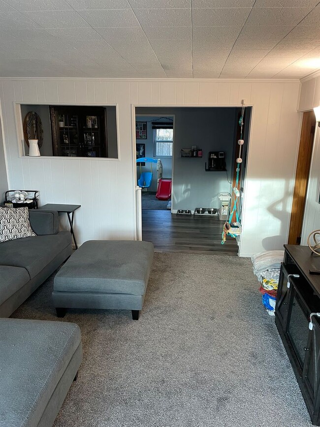 Photo - "Discover Your Ideal Home: Charming 3-Bedroom Residence in the Heart of Appleton, WI!"