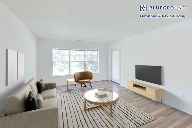 Building Photo - 200 Avalon Dr Rental