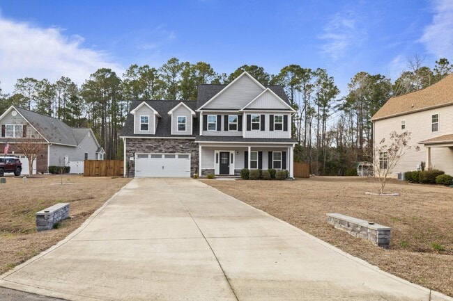 Photo - Evans Crossing