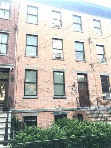 Photo - 226 Garden St Apartments Unit 2