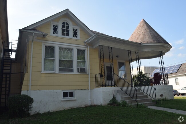 Building Photo - 815 Rosedale Ave Unit 4 Rental