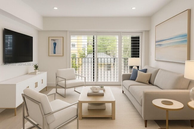 Photo - 575 Crandon Blvd Unit 307