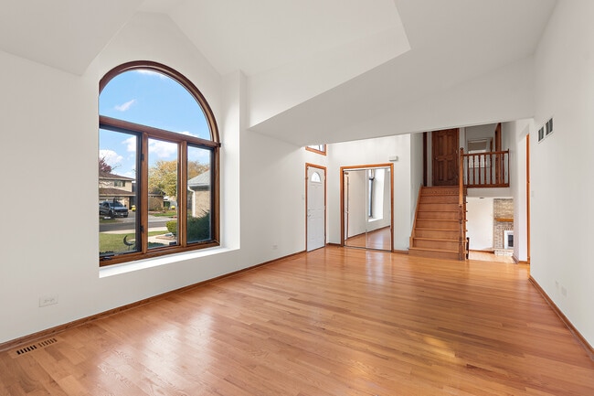 Photo - 17709 Peacock Ln