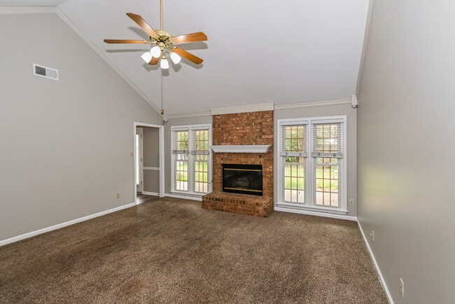 7869 Tankard Dr