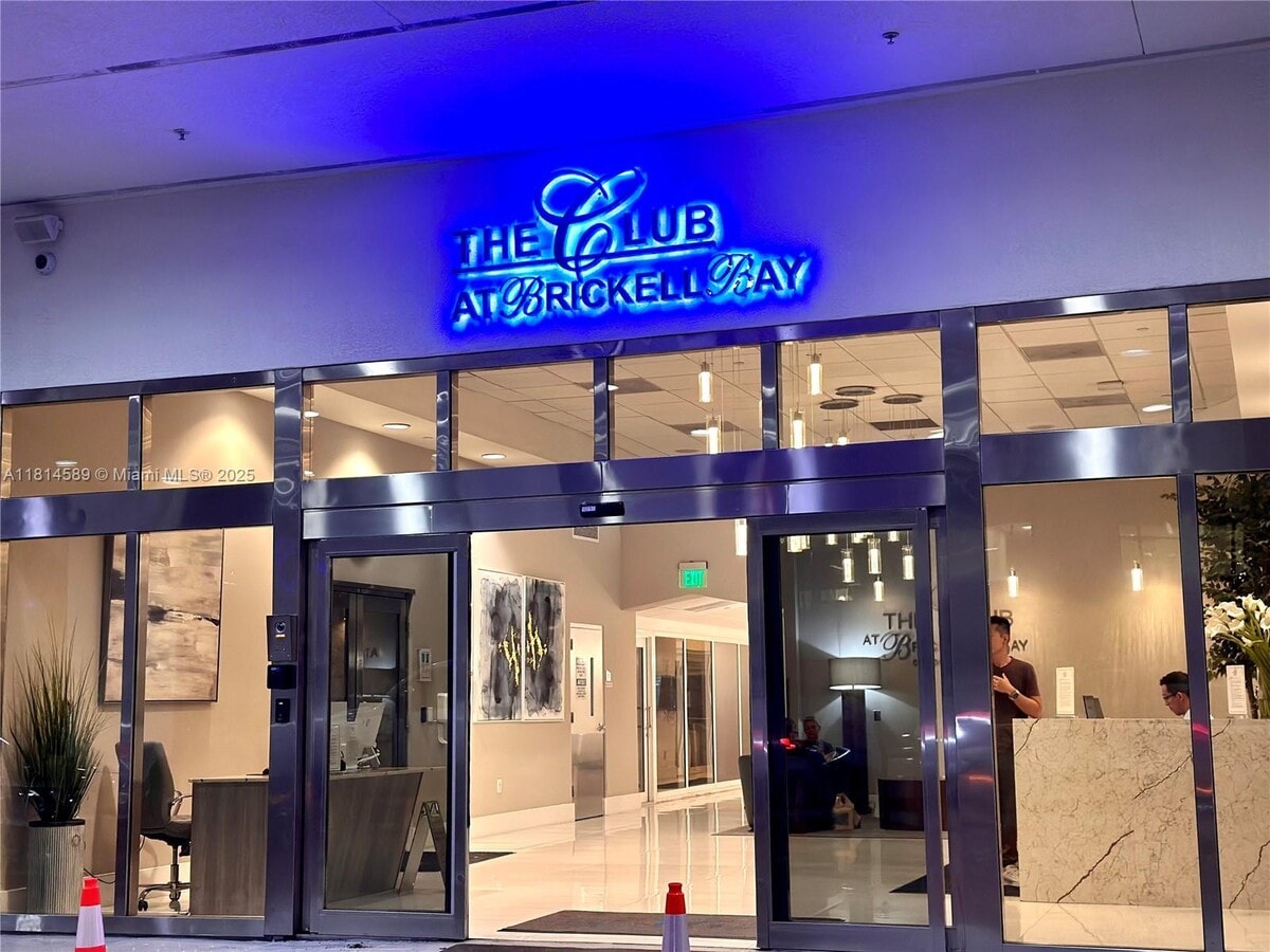 Photo - 1200 Brickell Bay Dr Condo Unit 1617