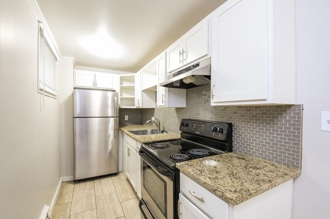 Building Photo - 1055 Ammons St Unit 1055