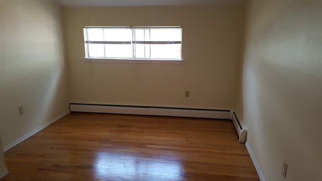 Photo - 1699 Quinnipiac Ave Unit D