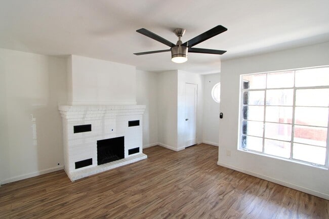 Photo - 4212 N 19th St Unidad Apt A