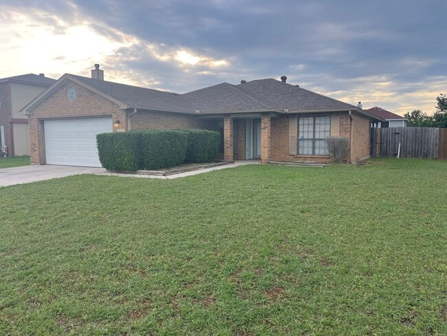 Building Photo - 4604 Winslow Dr