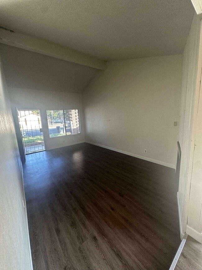 Photo - 10930 Scotsman Way
