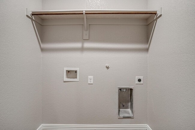 Photo - Move in Ready