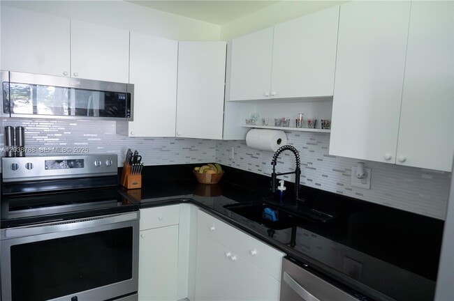 Photo - 508 Gardens Dr Unidad 202