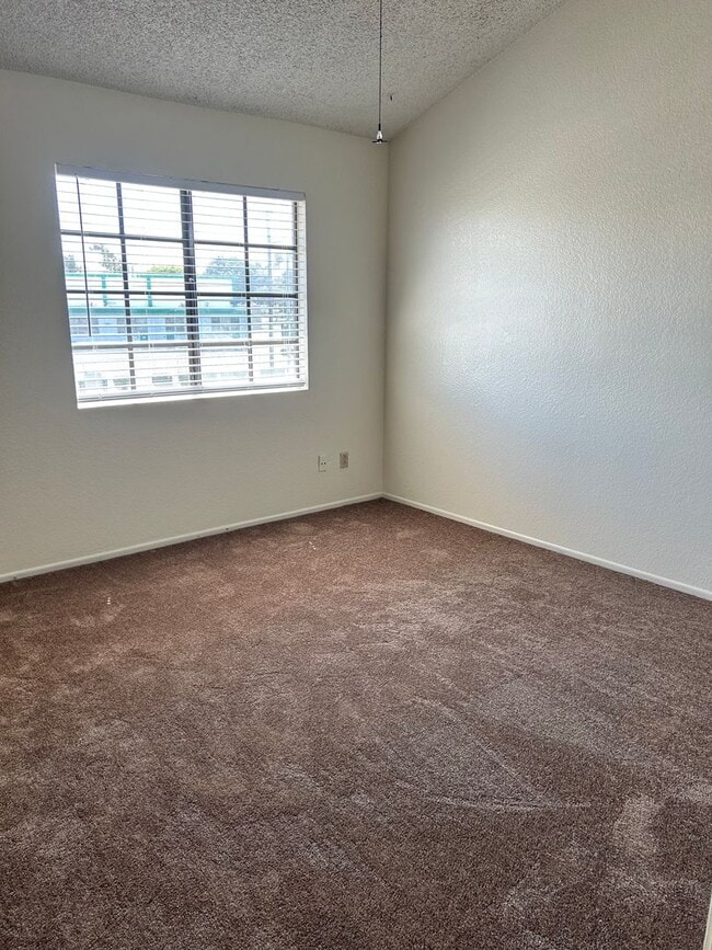 Photo - Beautiful 2b2.5b Condo in a great area of ... Unidad 26