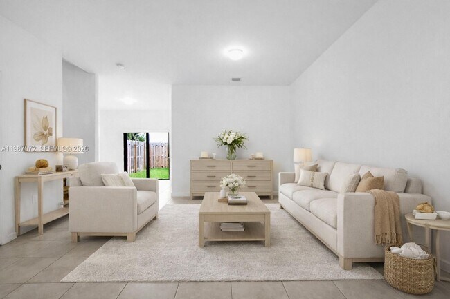 Photo - 23521 SW 129th Ave