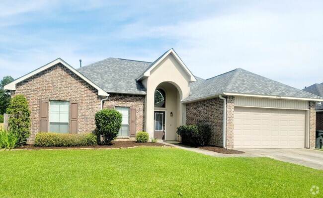 Building Photo - Willow Wood Street Rental