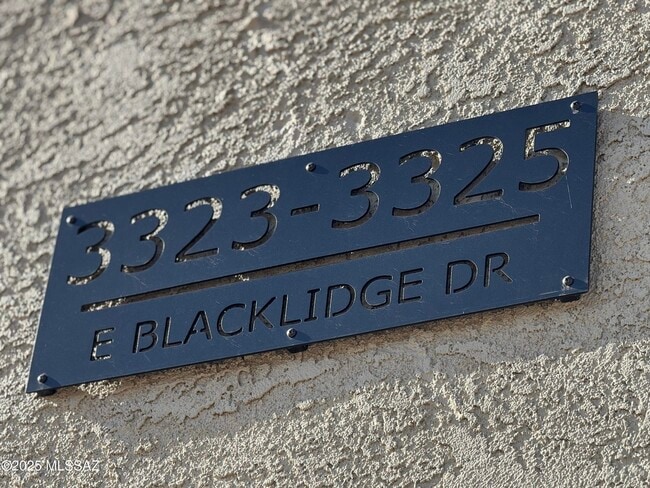 Photo - 3323 E Blacklidge Dr